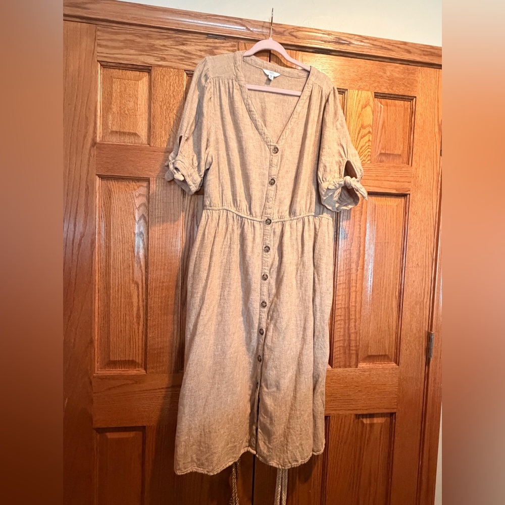 Time and Tru Button-Front Beige Linen Midi Dress